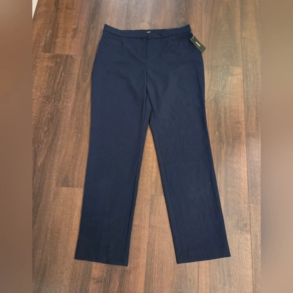 NWT Classic Navy Straight Leg Women's Pants